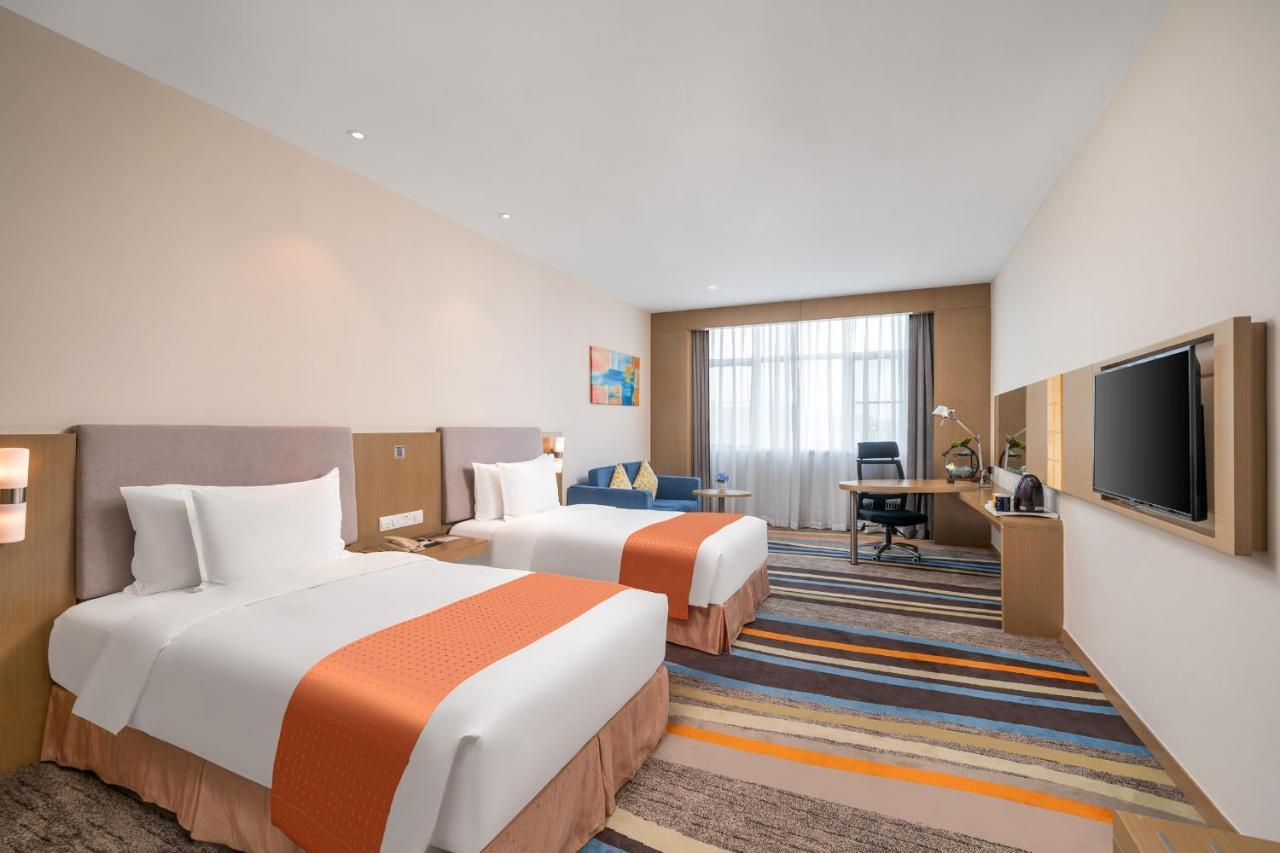 Guangzhou Baiyun Airport Rejoice By Argyle Hotel Rehe Metro Exit B --Free Shuttle Bus Is Provided During The 137Th Canton Fair Ngoại thất bức ảnh